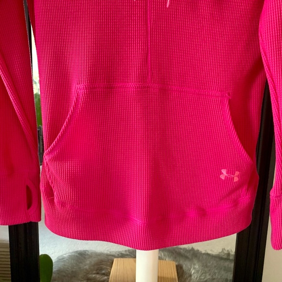 UNDER ARMOUR Pink Long Sleeve Thermal Shirt - Picture 4 of 6
